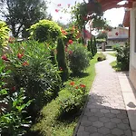 Apartman Riviera *